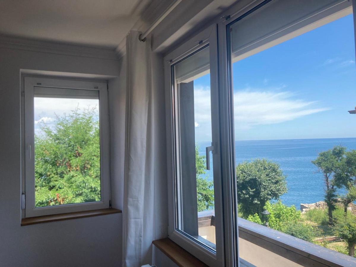 Fos And Flame Apartment Sozopol Bagian luar foto